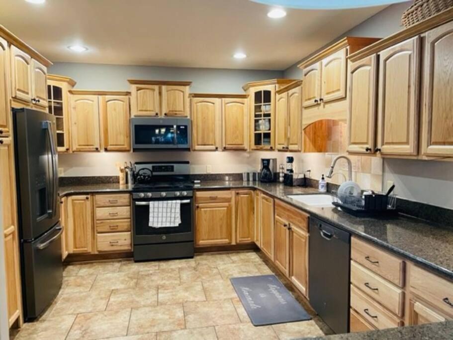 Relaxingrejuvenating 4Br 3 And Half Ba Cabin Munds Park Luaran gambar